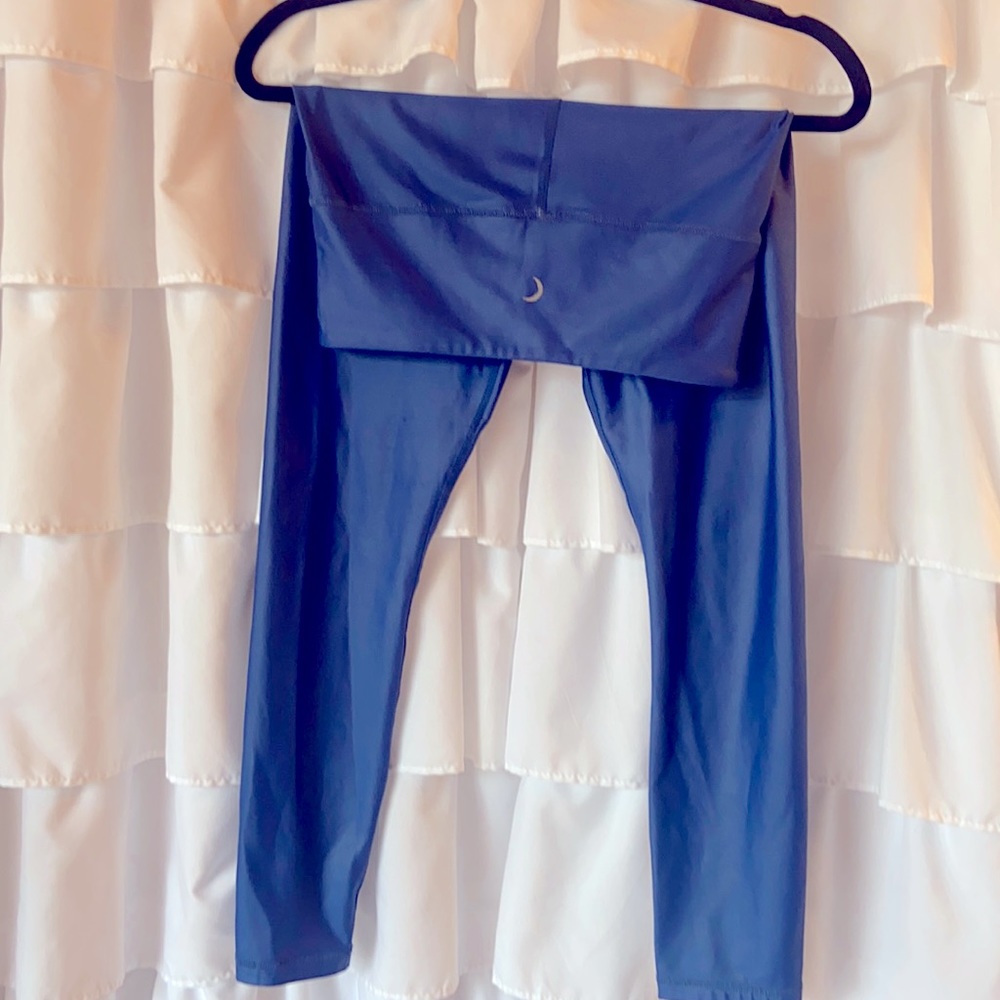 Zyia high and tight leggings